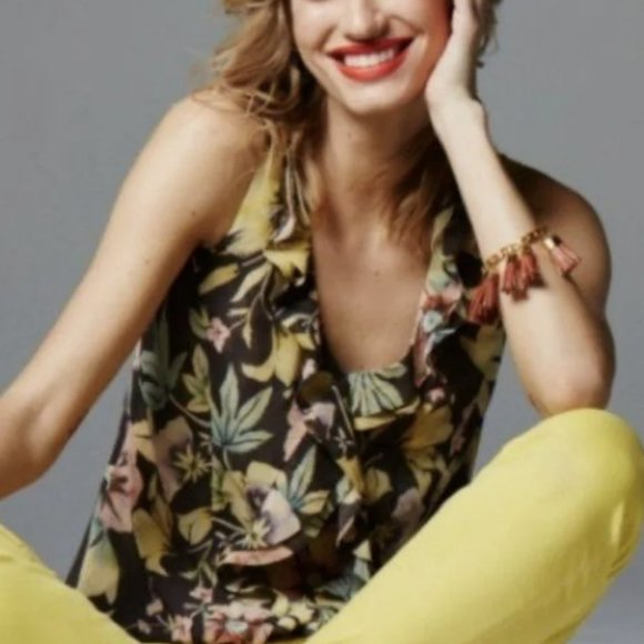 Size XS: CAbi Osaka Nights Floral Ruffle Blouse Style 3265 - Picture 2 of 4